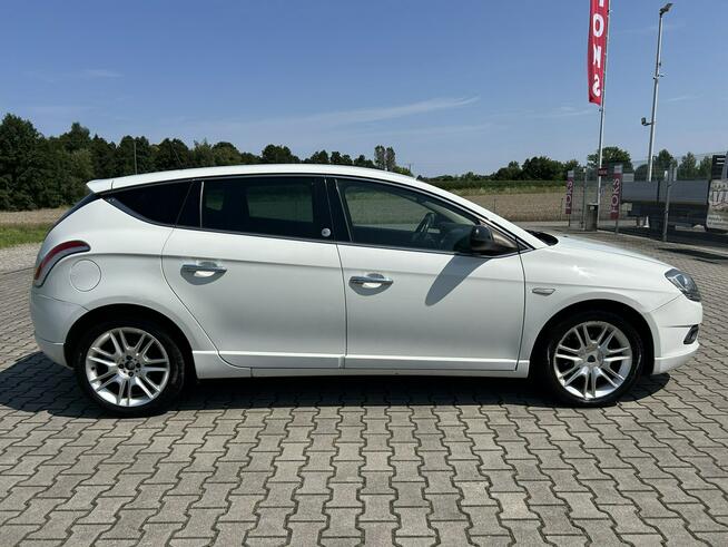 Lancia Delta 1,4 LPG SKÓRA 7 LAT JEDEN WŁAŚCICEL