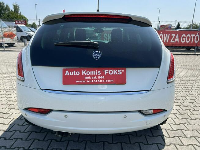 Lancia Delta 1,4 LPG SKÓRA 7 LAT JEDEN WŁAŚCICEL