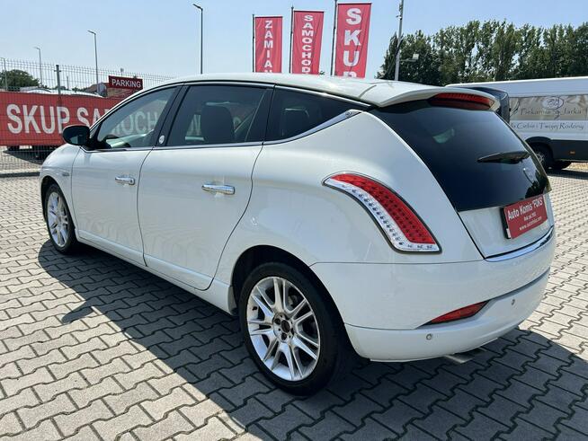 Lancia Delta 1,4 LPG SKÓRA 7 LAT JEDEN WŁAŚCICEL