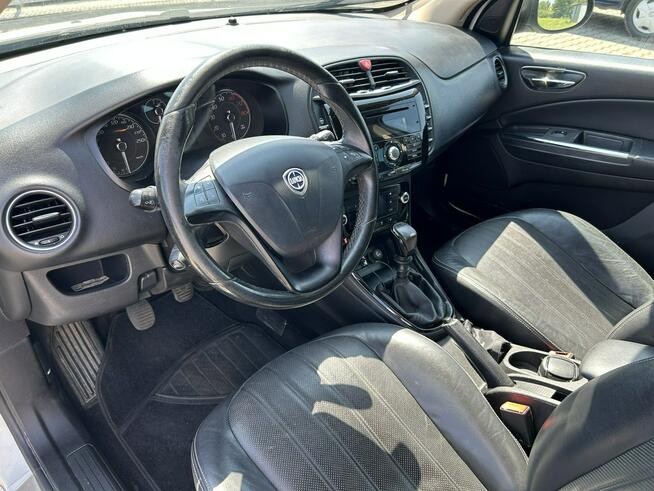 Lancia Delta 1,4 LPG SKÓRA 7 LAT JEDEN WŁAŚCICEL