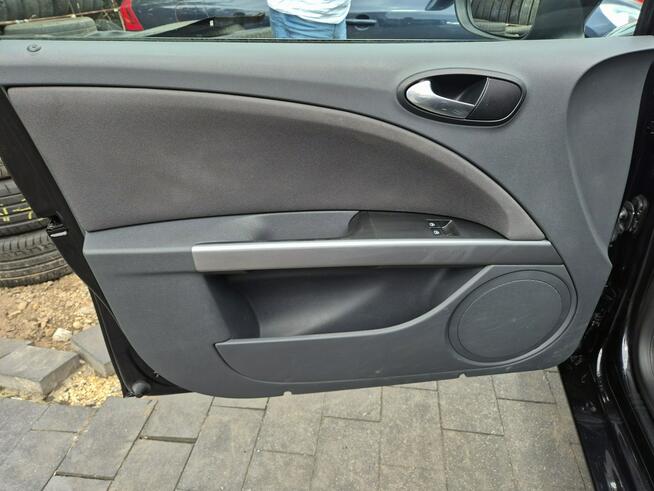 Leon 1.4 STYLE 125KM klima PDC bezwypadek SERWIS 2010