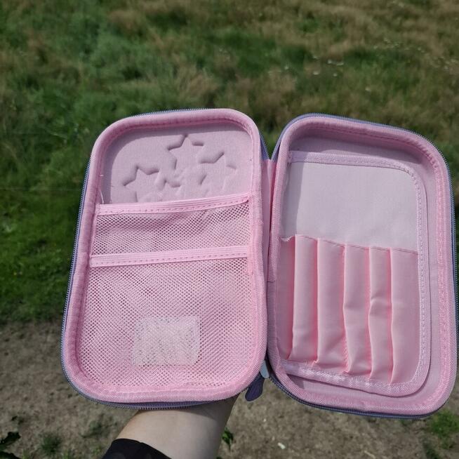 Magiczny piórnik 3D z jednorożcem