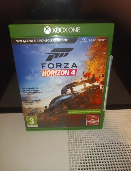 Sprzedam forza horizon 4 użyta 2 razy