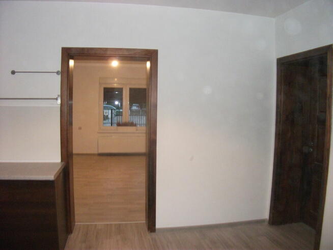 Bezczynszowe mieszkanie 50,5 m²z niezależnym ogrodem wjazdem