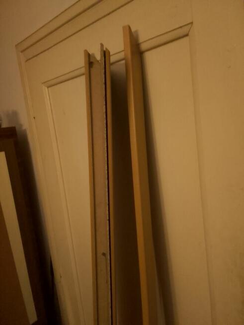 Drzwi wewnętrzne DRE ościeżnice lamele drewniane slicznee