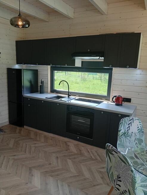 Dom nad jeziorem z linią brzegową prywatny pomost plaża 10a