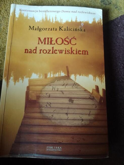 Dom nad rozlewiskiem...