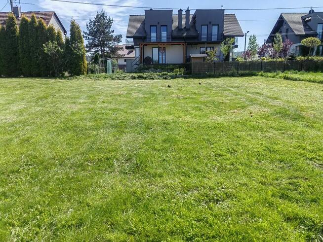 Koszenie, podkaszanie Trawników