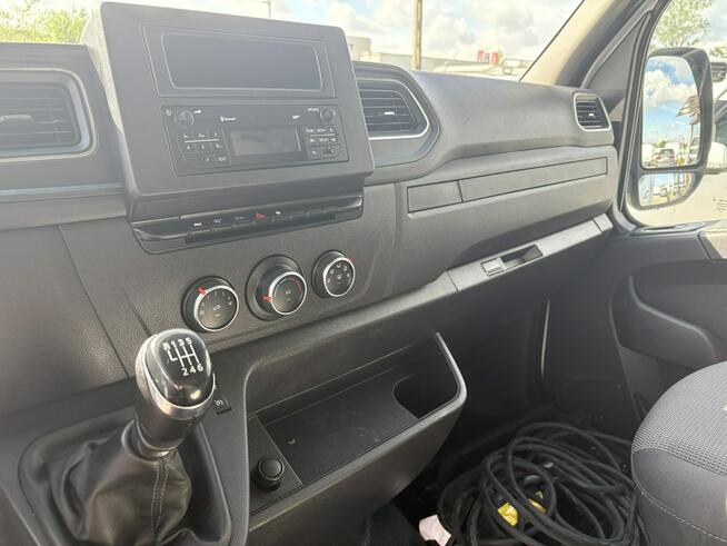 Renault Master kontener niskopodwoziowy niskopodłogowy chłodnia