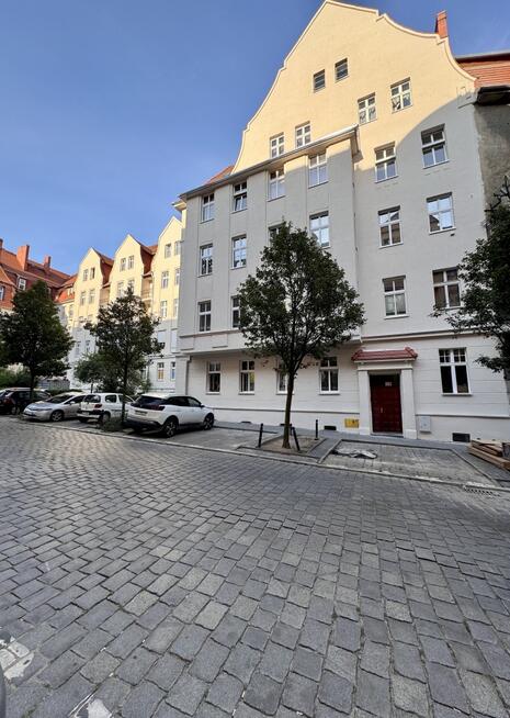 Centrum, Śniadeckich, MTP, kamienica, 1 piętro.