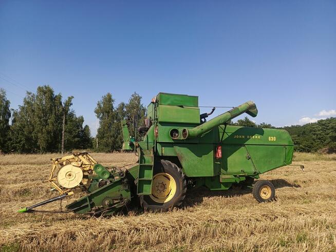 John Deere 630