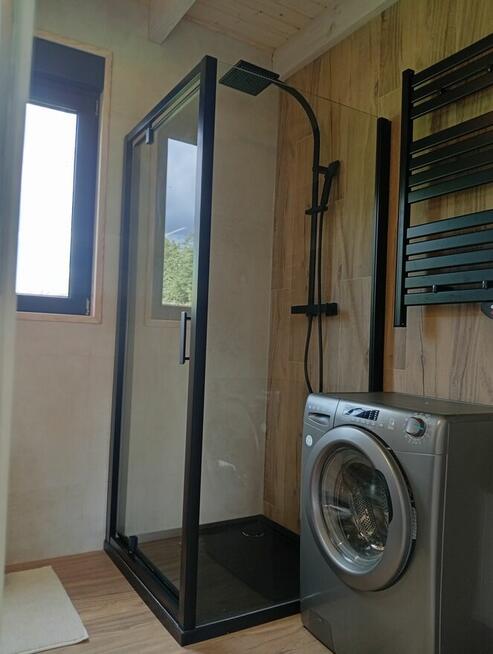 Dom nad jeziorem z linią brzegową prywatny pomost plaża 10a