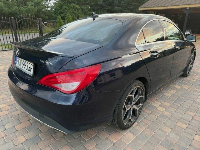 Mercedes CLA 250 at IAA benzyna 2.0