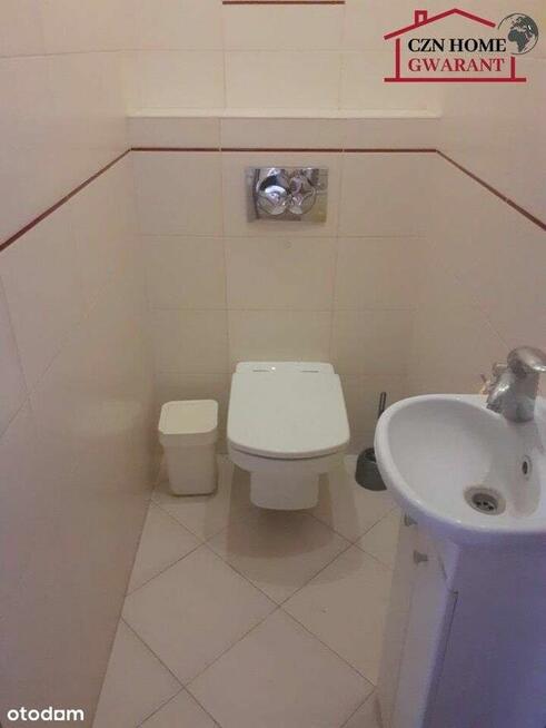 Mieszkanie dwupokojowe z dużą piwnicą.