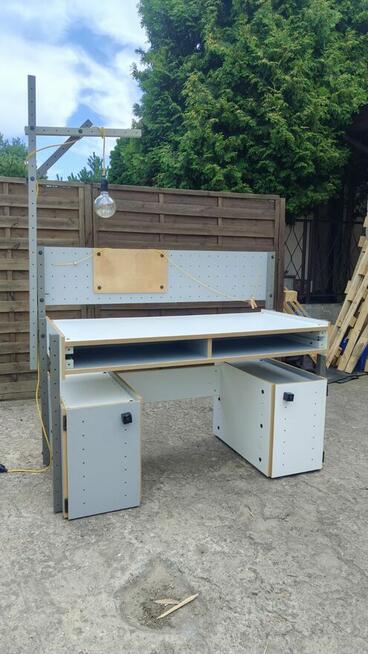 Biurko VOX Smart młodzieżowe dla nastolatka