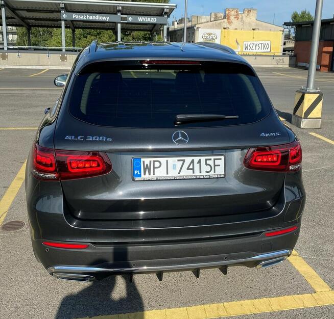 Mercedes-Benz GLC 300 E AMG Line Plug-In Polski salon