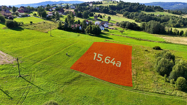 Działka budowlana z pięknymi widokami