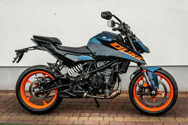 KTM duke 125 R 2024 ABS JAK NOWY Raty Transport Największy Wybór Moto VAT 23