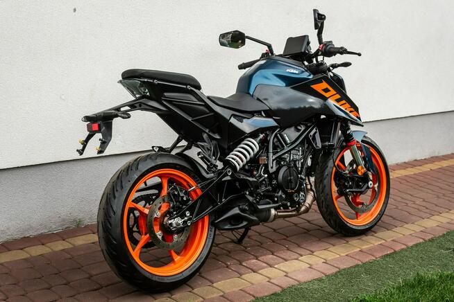 KTM duke 125 R 2024 ABS JAK NOWY Raty Transport Największy Wybór Moto VAT 23
