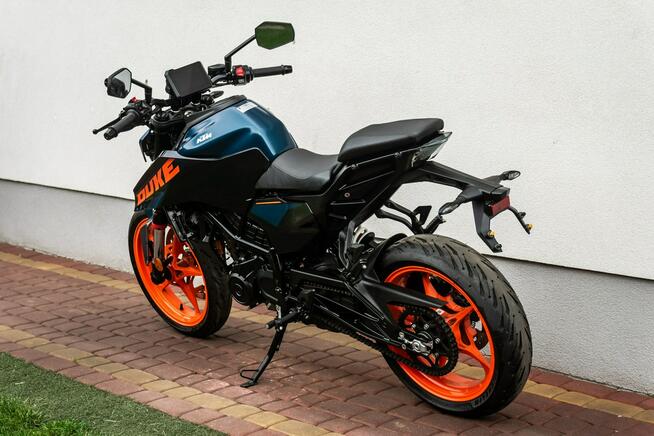 KTM duke 125 R 2024 ABS JAK NOWY Raty Transport Największy Wybór Moto VAT 23