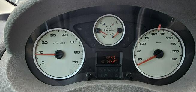 Peugeot Expert 8 Os,2Xdrzwi Nawiewy,2,0HDI136 KM Klima ,Tempomat ,Zamiana GWARANCJA