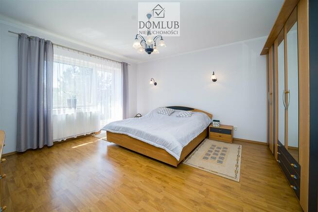 Dom Katowice, Pomorskiego