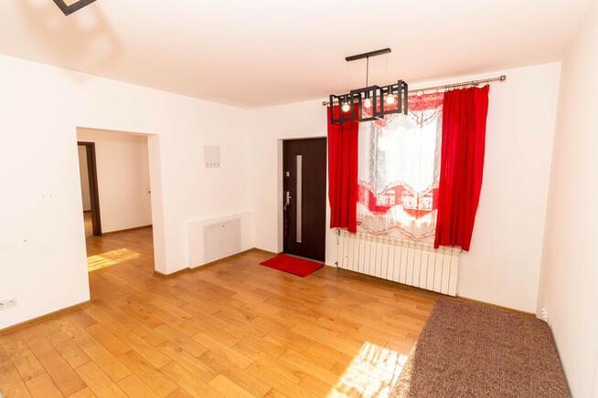 Dom po częściowym remoncie - 124m2 – Starachowice