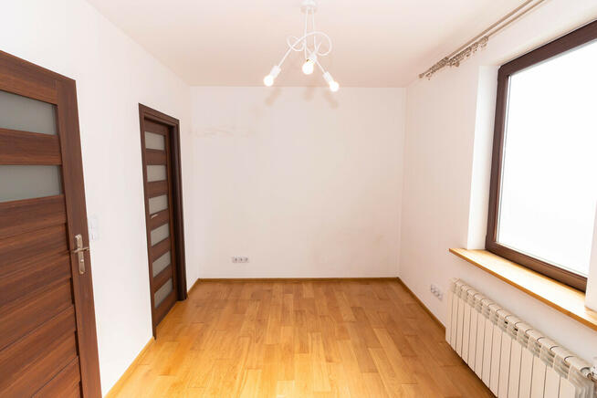 Dom po częściowym remoncie - 124m2 – Starachowice