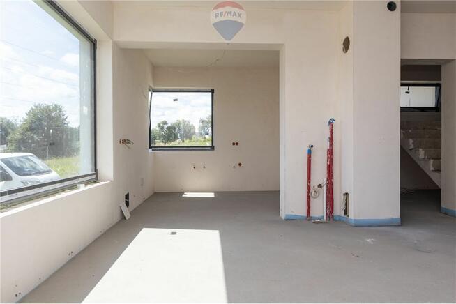 Nowoczesny przestronny dom w świetnej lokalizacji