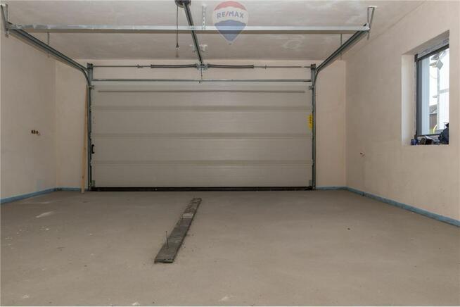 Nowoczesny przestronny dom w świetnej lokalizacji