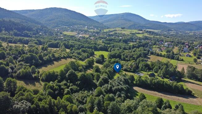 Działka rekreacyjna (1439m2) w Radziechowach