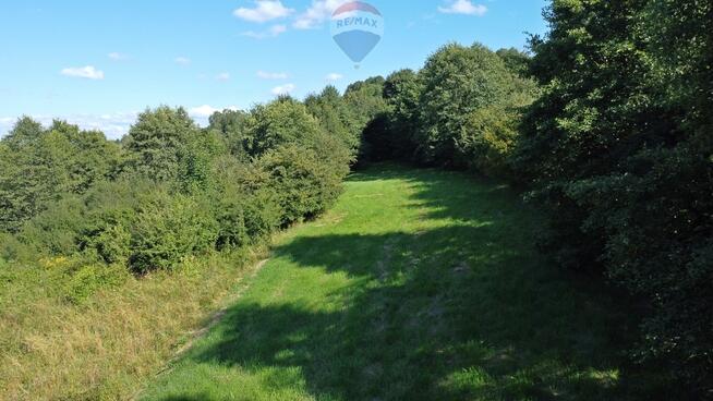 Działka rekreacyjna (1439m2) w Radziechowach