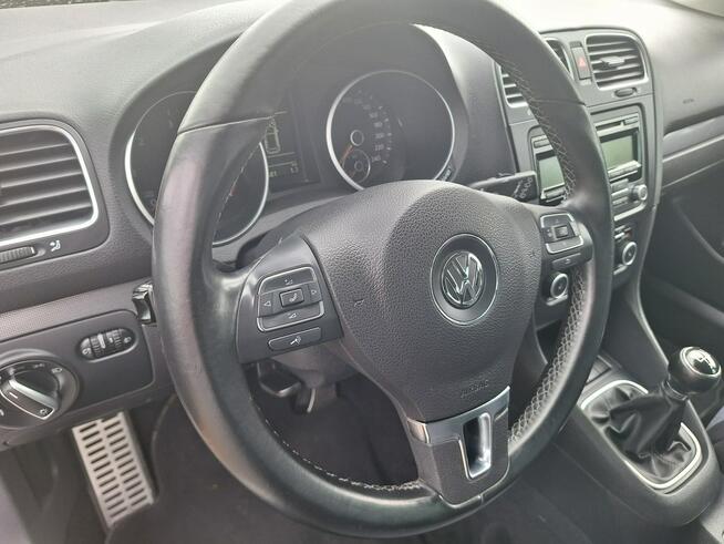 Volkswagen Golf Wersja Style Klimatronik Serwisowany Bezwypadkowy Stan Bardzo Dobry
