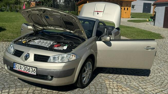 Renault Megane 1.6 Benzyna 117KM *KABRIOLET* Klimatyzacja, nowe hamulce, opłaty 2026r