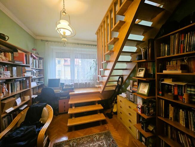 Dom Łódź gm. Łódź-Górna Ruda Pabianicka, Przestrzenna