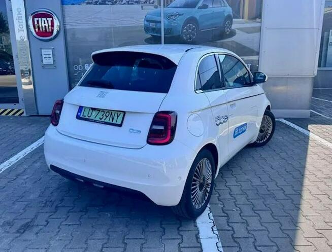 Nowy Fiat 500 3+1 Seria 2-BEV 118 KM DEMO