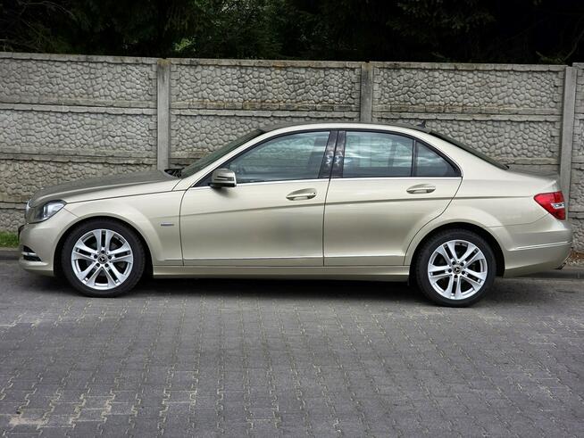 Mercedes C 180 LIFT AVANTGARDE*Super Stan*Super Wyposażenie*Serwisowany*GWARANCJA