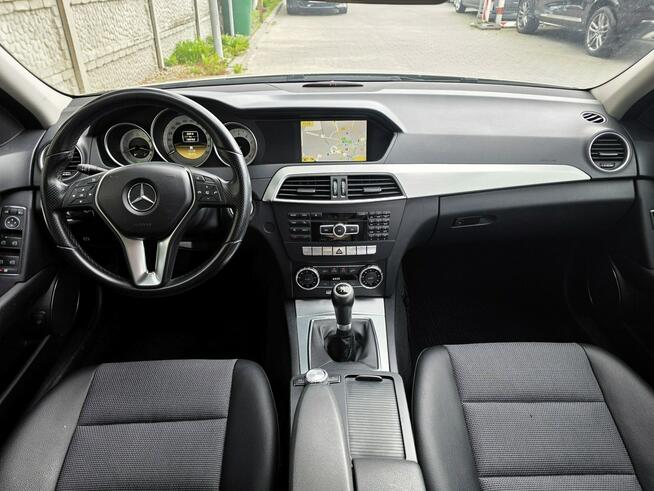 Mercedes C 180 LIFT AVANTGARDE*Super Stan*Super Wyposażenie*Serwisowany*GWARANCJA