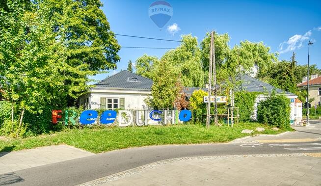 Działka na Górnym Mokotowie, częściowo zabudowana.