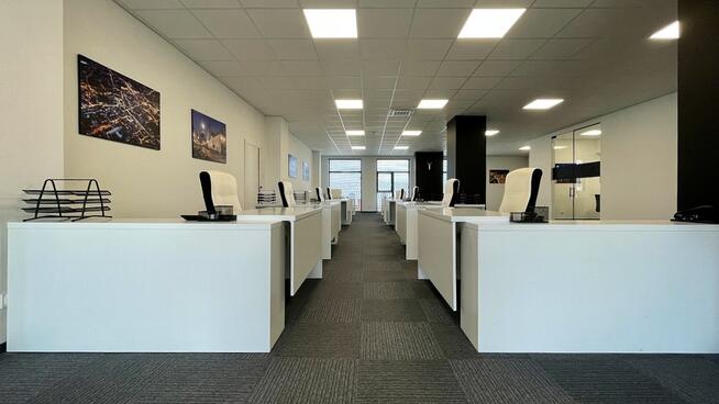 Biuro wysoki standard - 323 m2 + duży Parking