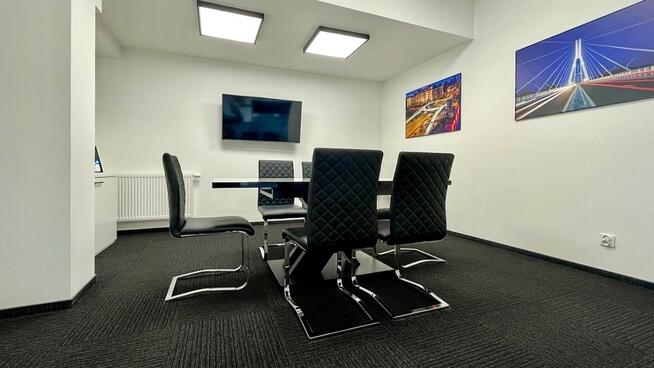 Biuro wysoki standard - 323 m2 + duży Parking