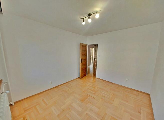 Mieszkania / Wynajem2-pokojowe mieszkanie na wynajem – os. B