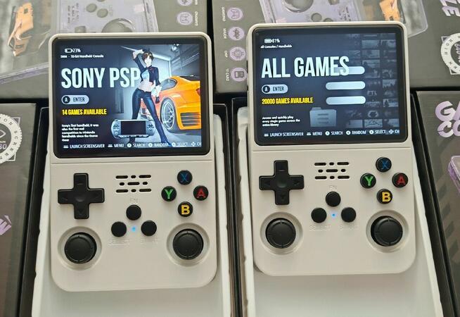 R36S 64GB Konsola retro biała PSP PSX GBA ArkOS 2.0 100%