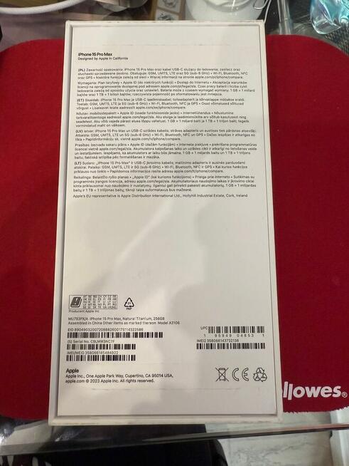 Sprzedam iPhone 15 pro max 256 GB kolor naturalny tytan