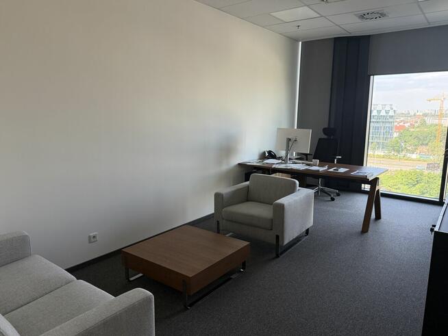 Podnajem - biuro Global Office Park