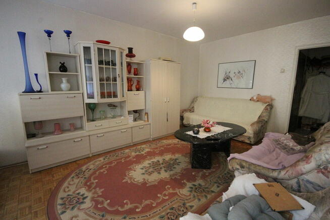 4pok 83met okolice Zemskiej BALKON/PIWNICA/PARKING (Wrocław)