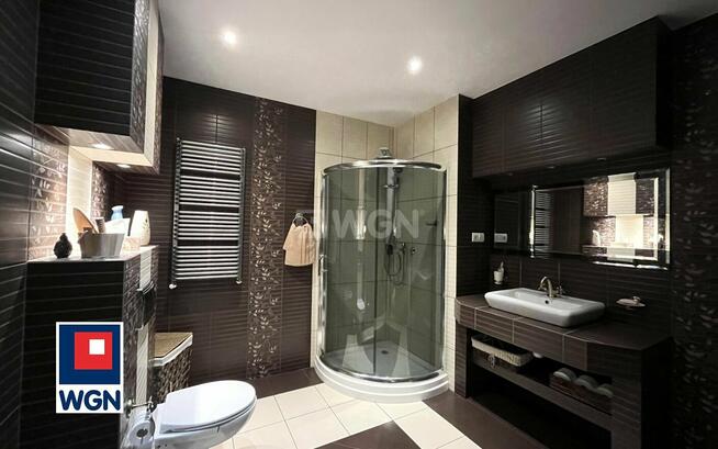 Stylowa Willa 248 m2 w Krzeczynie Wielkim z pięknym ogrodem