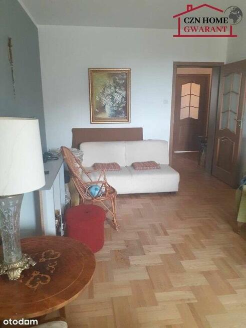 Mieszkanie dwupokojowe z dużą piwnicą.