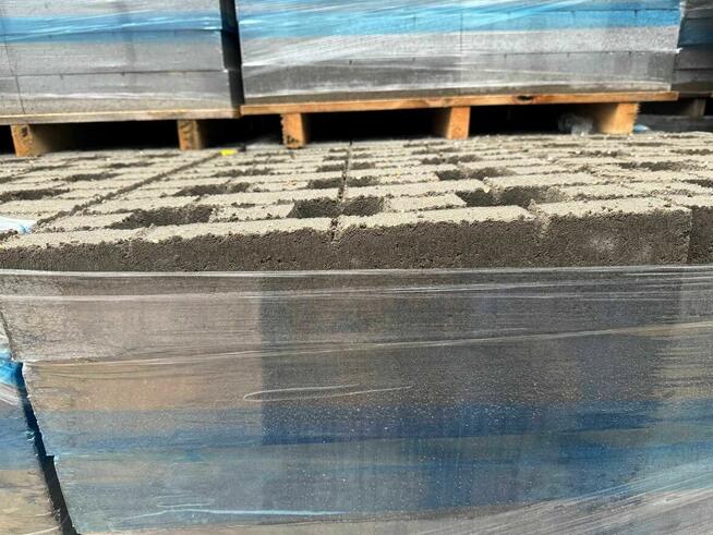 Płyty YOMB 90x60x10 i 175x100x15 Zbrojone Ażurowe Dostępne