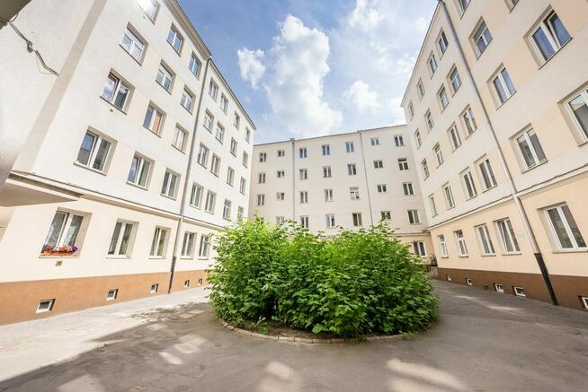 Wynajmę artystyczne mieszkanie w Centrum Warszawy, 2 pokoje